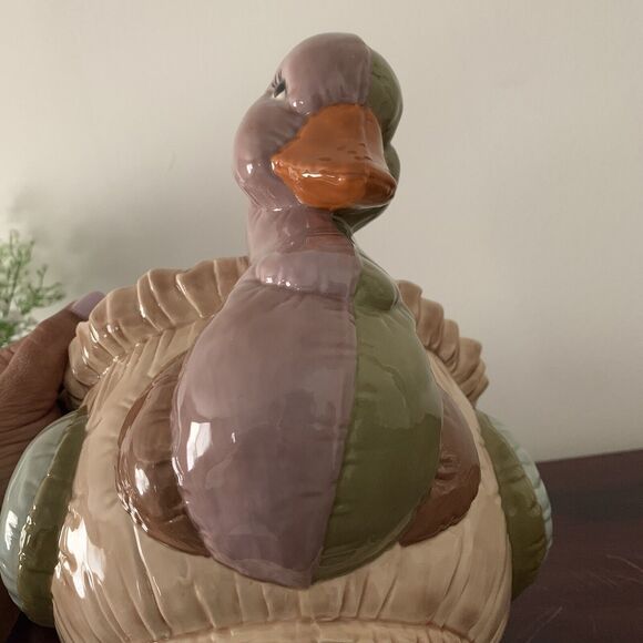 Vintage 1987 Duck/Goose Ceramic Planter Signed REHM Tan/Green/Orange 7" X 6" - Picture 8 of 12